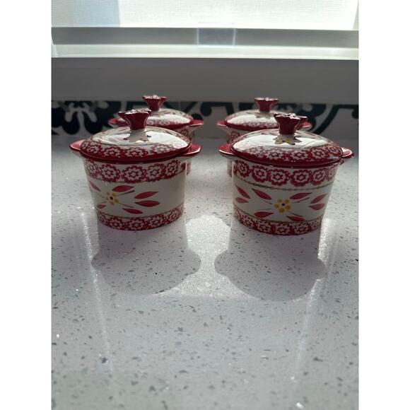Temp-tations Ovenware Set-of-4 (8oz) Ramekins w/Stoneware Lid, (Old World Red) - Picture 1 of 4